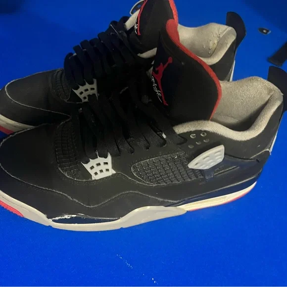 REAL jordan 4 bred (2019) - Picture 3 of 6